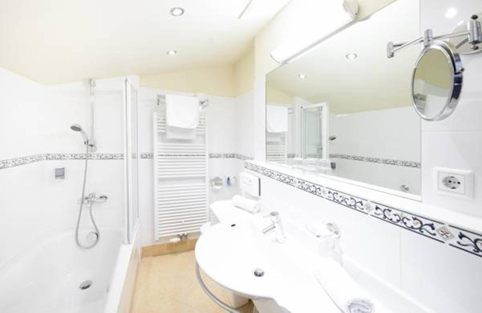 Garni Haus Sonnleitn - Adults Only Hotel Fuschl am See Kamer foto